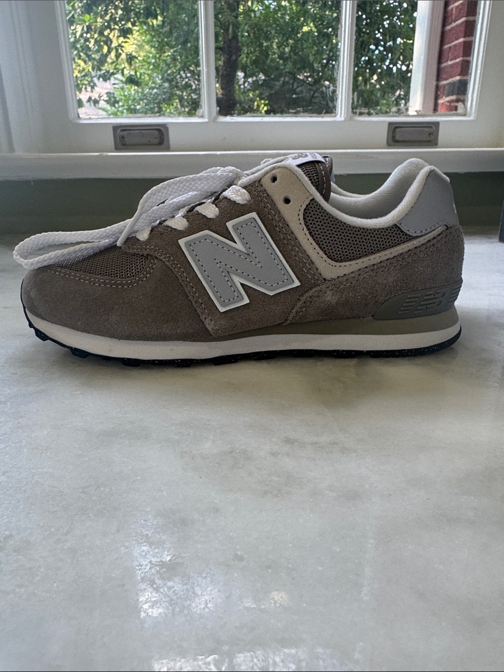 New Balance 574 Core PC574EVG Gray White Kids Size 2 | New in Box